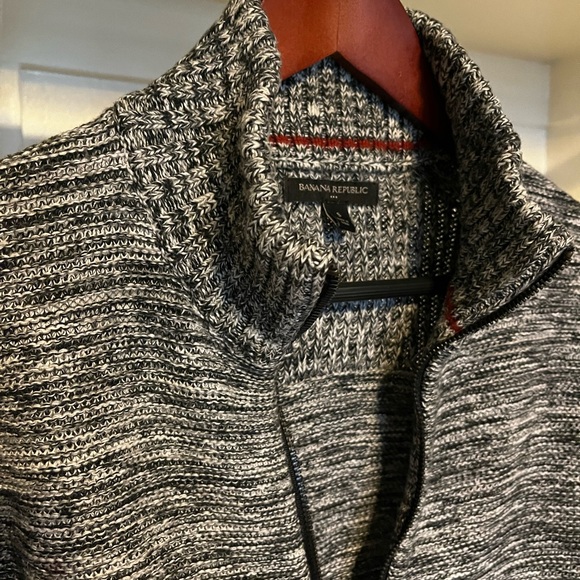 Banana Republic Full Zip Sweater - Picture 3 of 4